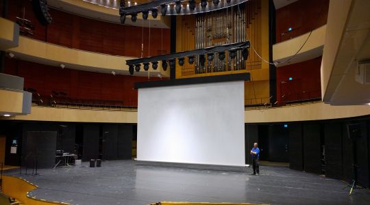 Sibeliustalo, mobiili alatukiivalkokangas